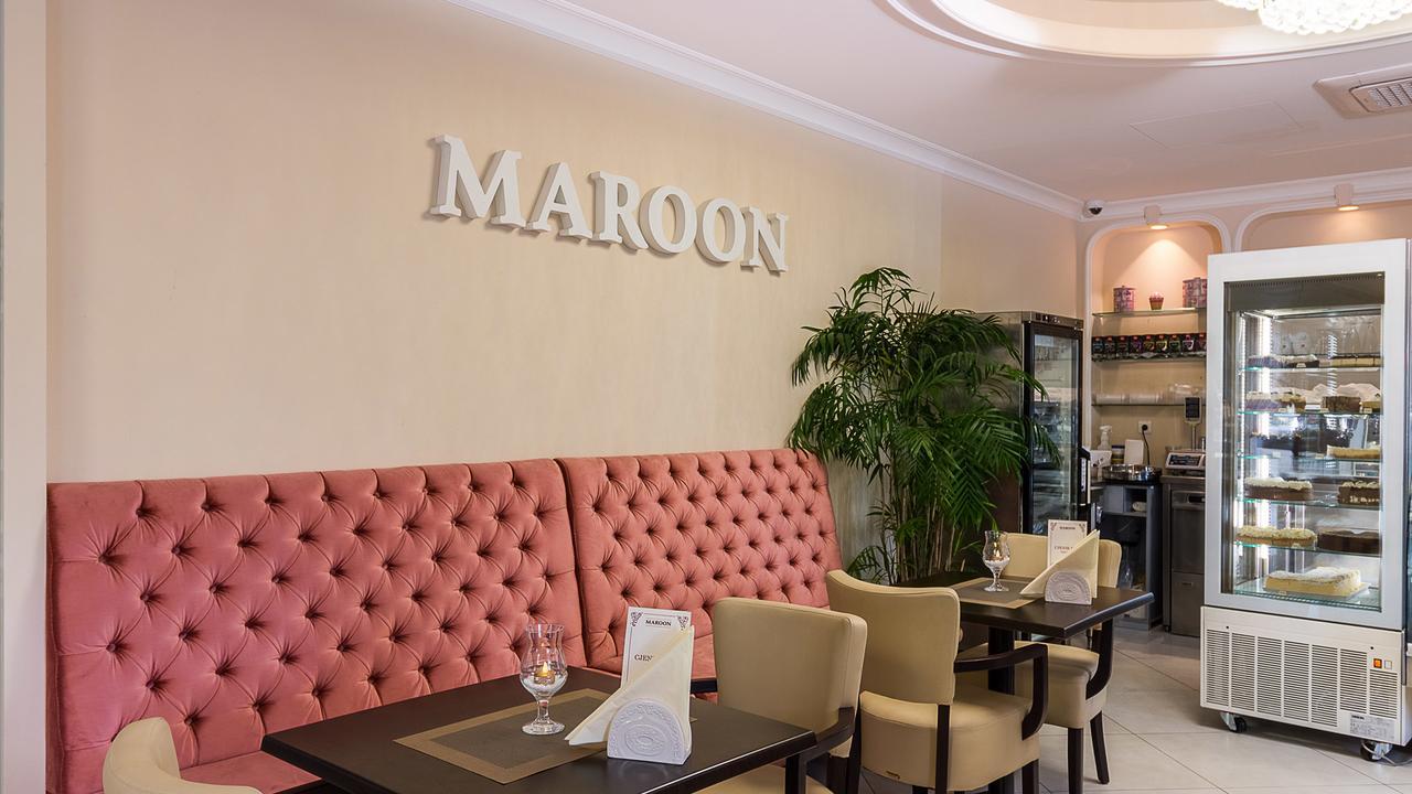 Hotel Maroon Загреб Экстерьер фото